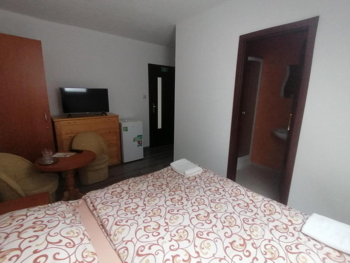 Penzión** Amálka Hriňová Exterior foto
