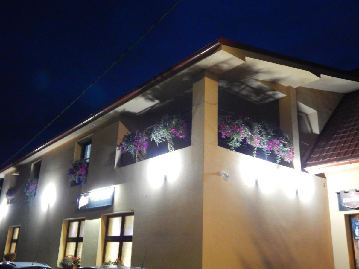 Penzión** Amálka Hriňová Exterior foto